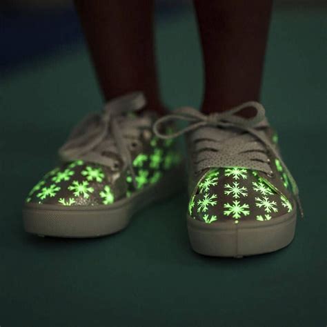 glow in the dark schoenen